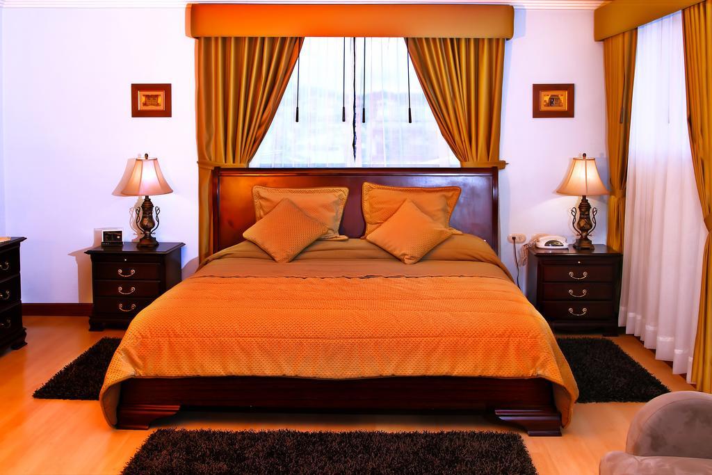 Hotel Yanuncay Cuenca Eksteriør billede